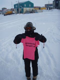 Inga May mit GCDW-Shirt an der Arktis!